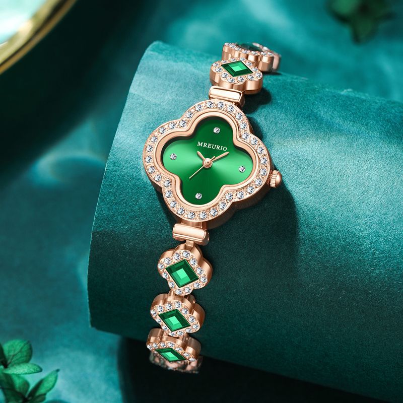Live Hot Hot Hot Fashion Four-leaf Clover Bracelet